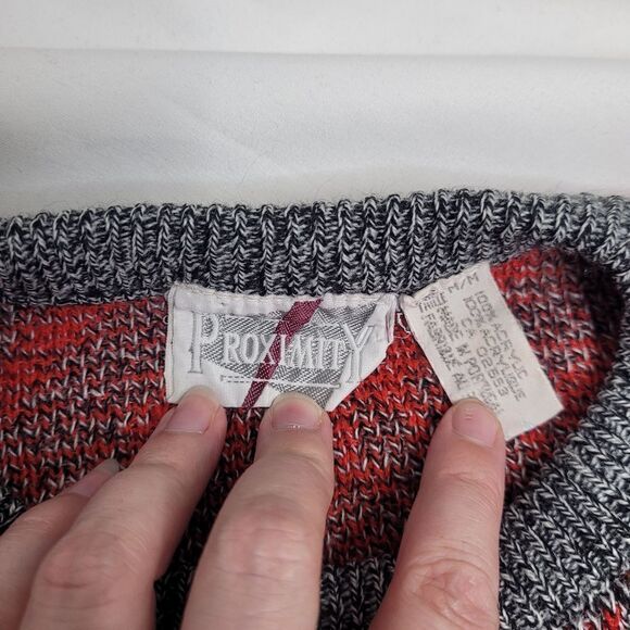 VINTAGE 90s oversized sweater red printed grandpa unisex M - Picture 4 of 6